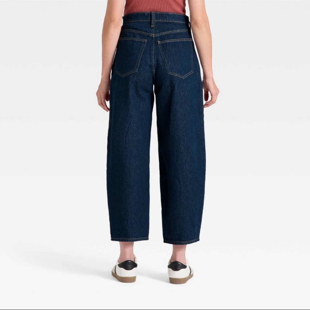 Universal Thread Women High-Rise Easy Barrel Ankle Jeans Dark Wash 0, 2 or 6S - Picture 2 of 14